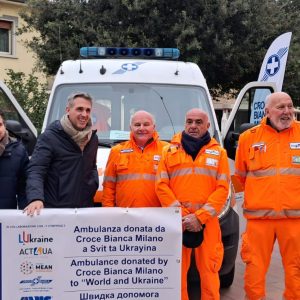 Una ambulanza in dono per Kharkiv