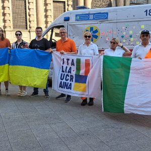 Ambulanza mitragliata a Milano